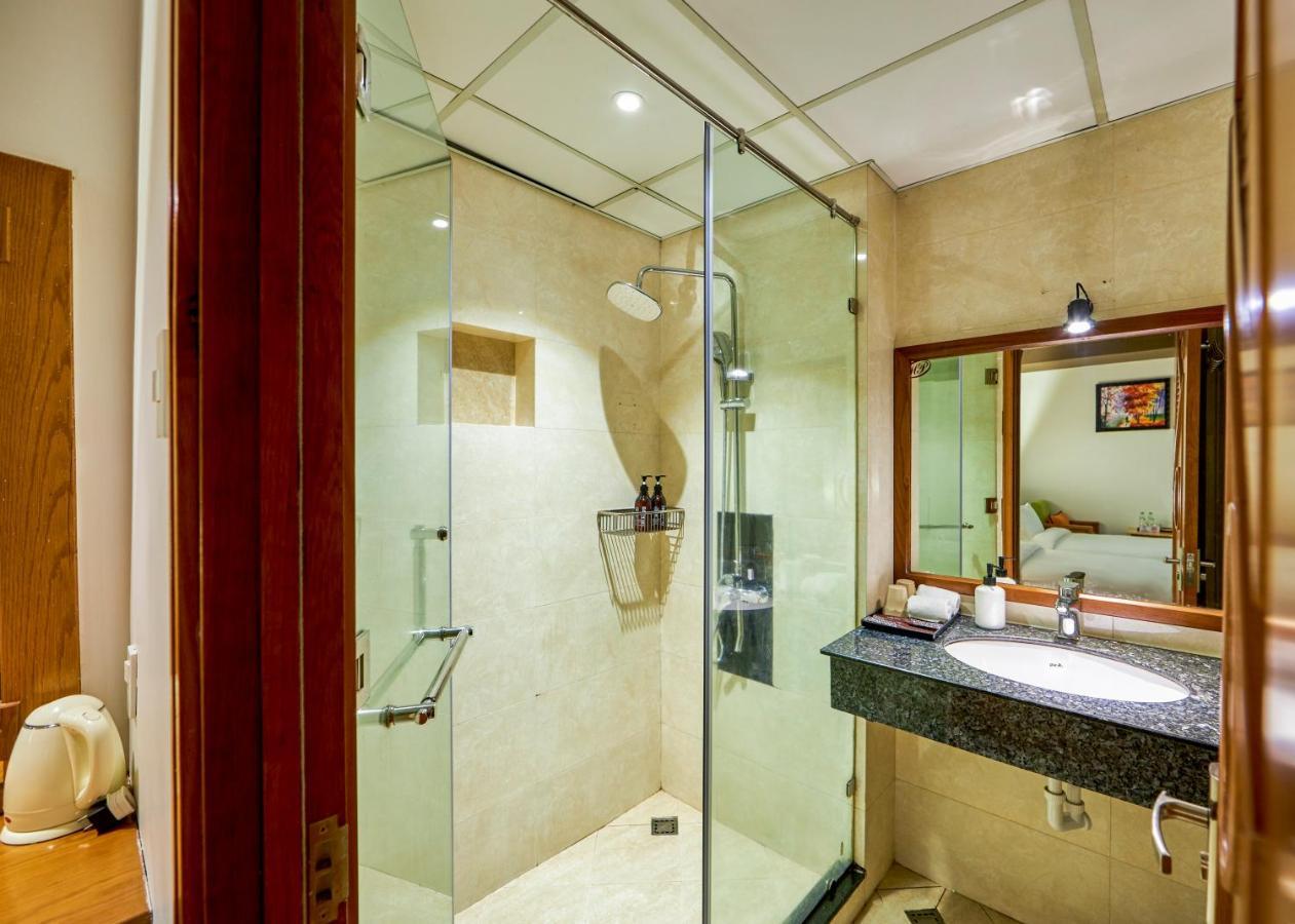 The Noble Swan Hotel Saigon โฮจิมินห์ซิตี้ ภายนอก รูปภาพ
